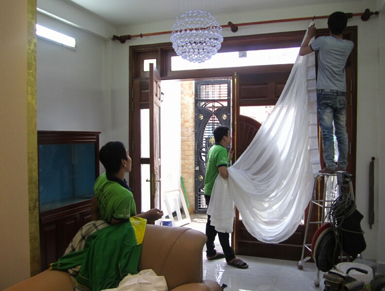 màn cửa tín tâm